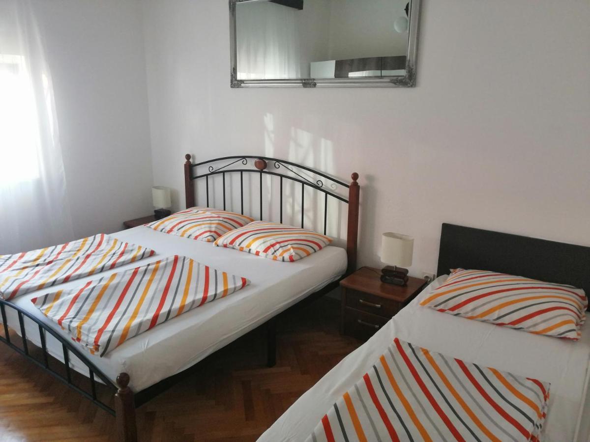 Apartman Mira Žaborić Eksteriør billede
